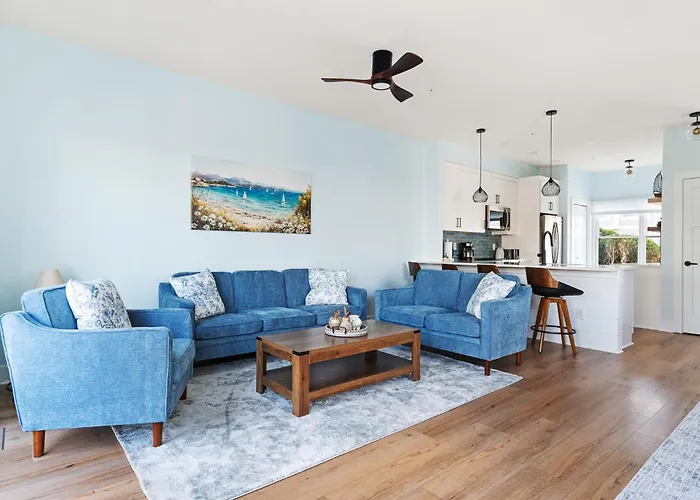 Waterfront W Sunset Deck By Harpoon Hannahs Holiday home Ocean City