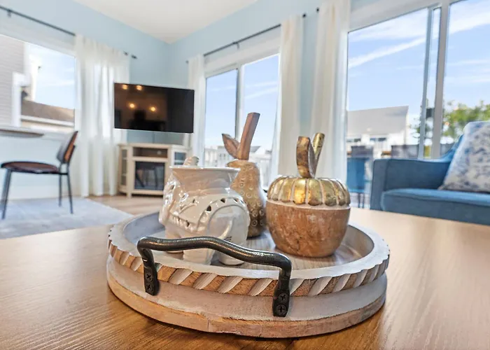 Waterfront W Sunset Deck By Harpoon Hannahs Holiday home Ocean City